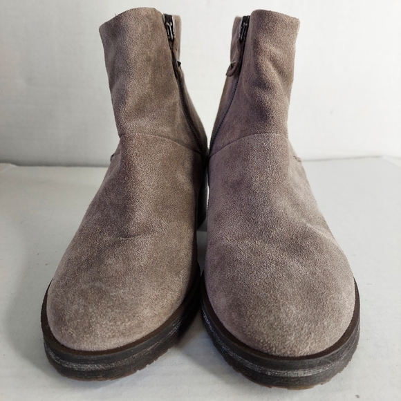 Gentle Souls by Kenneth Cole Blane Ankle Boots - Picture 4 of 16